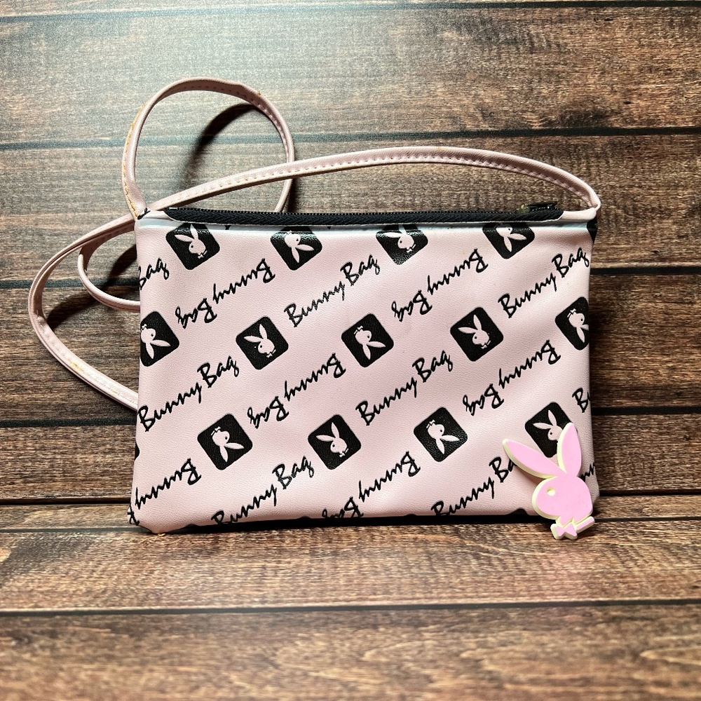 Playboy Bunny Bag mid 80’s Vintage Tip Bag Light Pink with Pink Pin